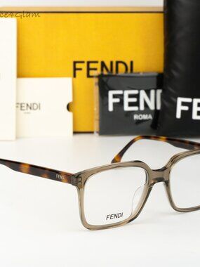 Fendi Women Eyeglasses Transparent Brown Demo Square FE50032I 057 NEW AUTHENTIC